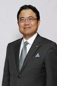 Yoshiyuki Yamaya