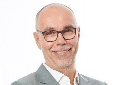 Presenting Mr. Jean-Michel Ratron, CEO of Aeroport de Tahiti, operating four airports in French Polynesia handling two million passengers a year.  