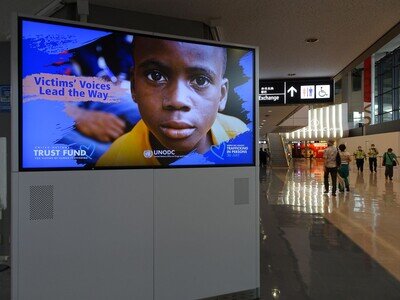 Blue Heart campaign at Narita Airport