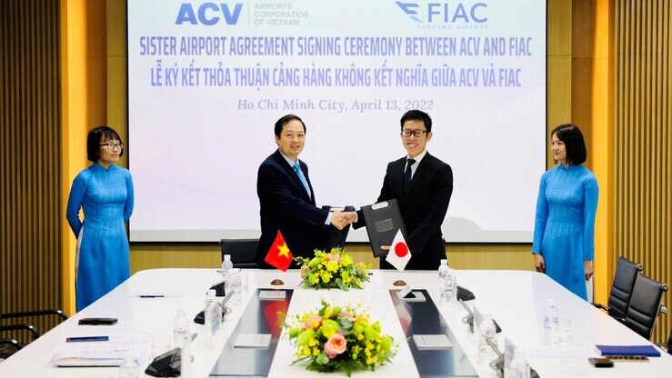 Airports Corporation of Vietnam (ACV) and Fukuoka International Airport Co., Ltd. (FIAC) Signs Sister Airport Agreement