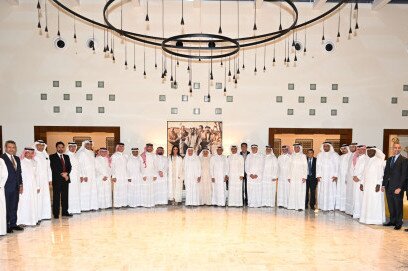 Minister Of Transportation Briefs Bahraini Business Leaders On Awal Private Aviation Terminal And Its Historic Legacy