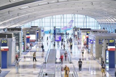 Hong Kong Airport, sustainability, cargo, Traffic  