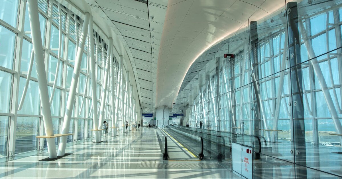 HKIA Resumes Dual-runway Operation as North Runway Reopens