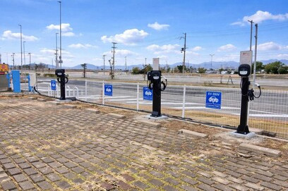 The launch of “EV ENECHANGE” at KOBE - To be a more comfortable airport for electric vehicle users