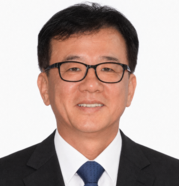 Yun Qin